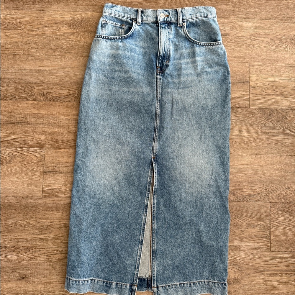 H&M Blue Denim Skirt